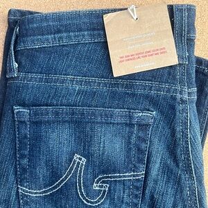 AG Prima Mid rise cigarette jeans size25